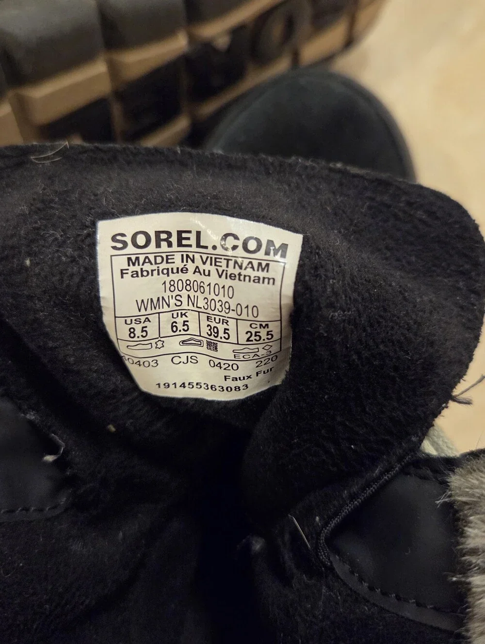SOREL USA 8.5 EUR 39.5 Women's Black Leather Lined Snow Winter Boots Faux Fur